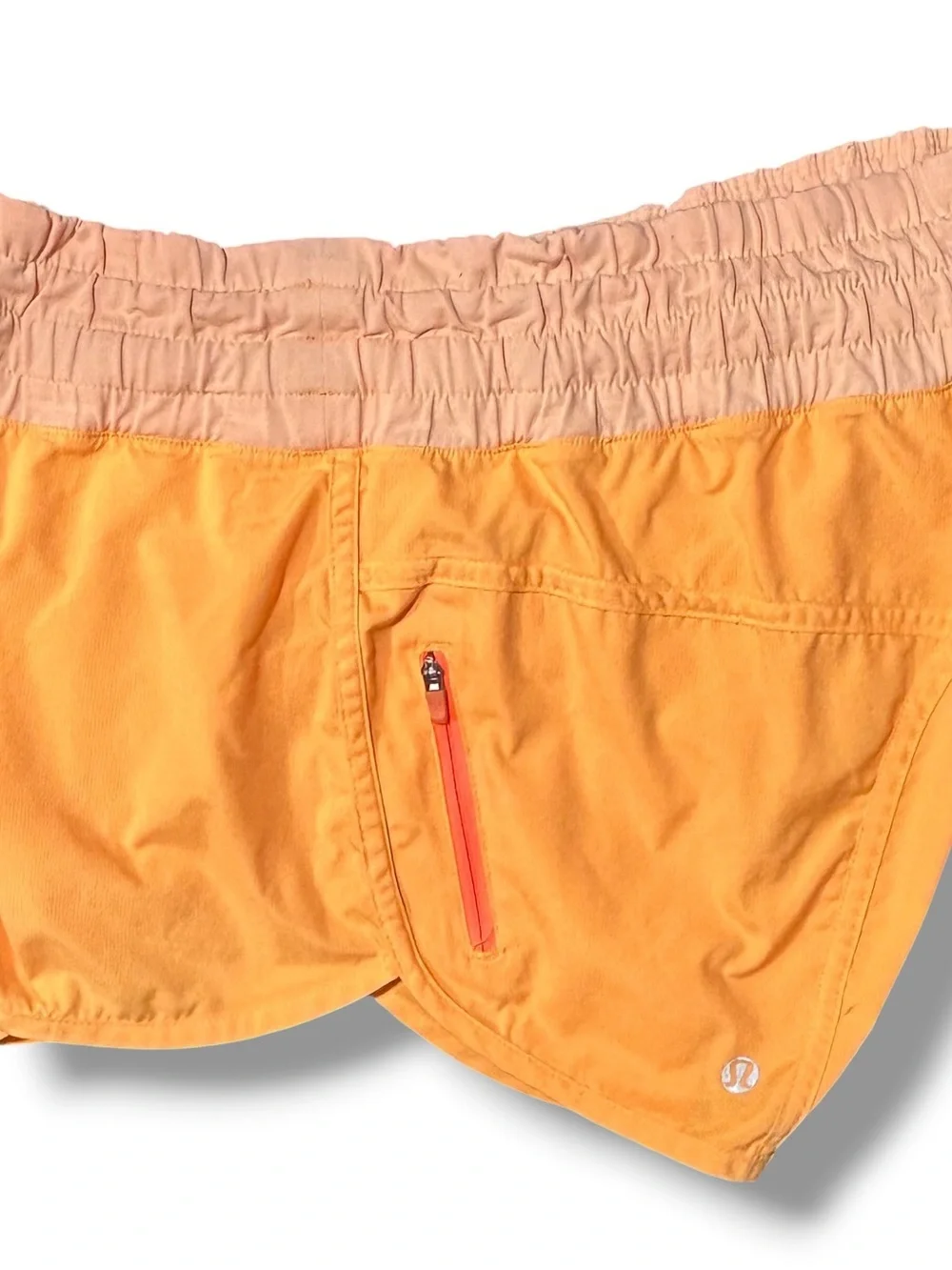 LULULEMON Women’s “Track That” Shorts 4” High Rise 2 Tone Orange Size 8 EUC!